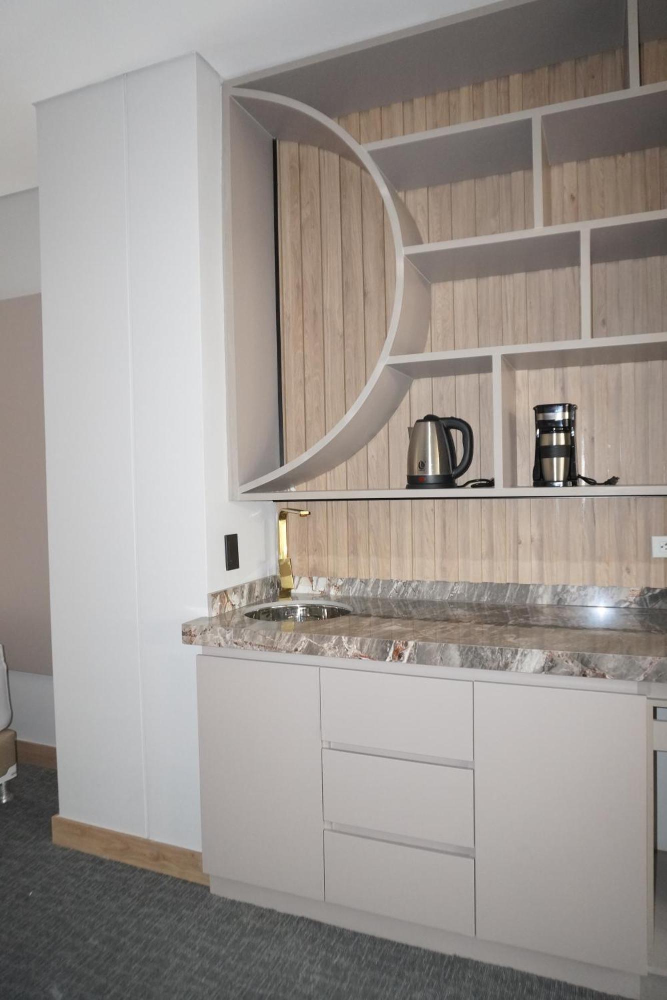Alko Integrado Hotel 4*