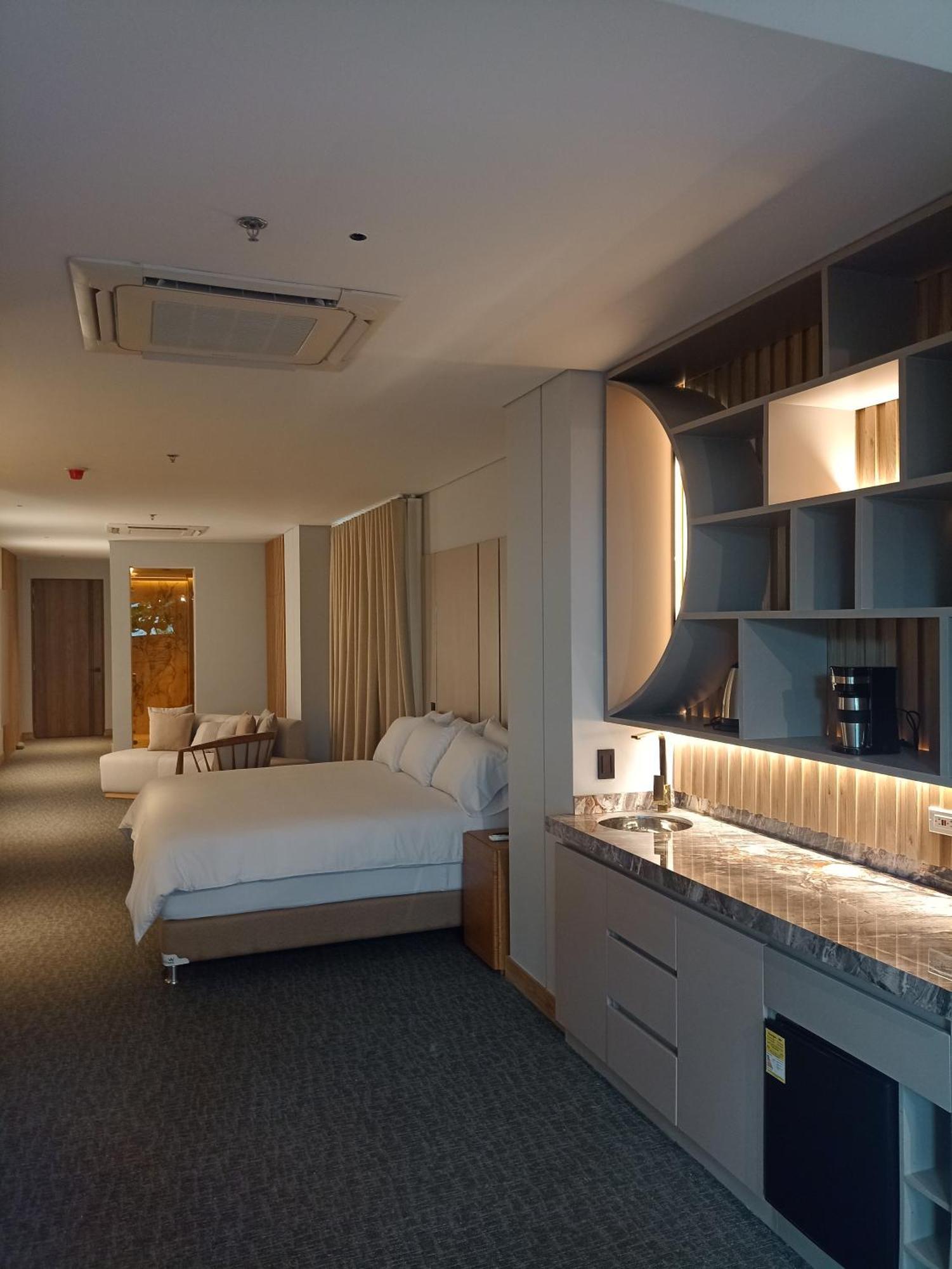 Alko Integrado Hotel 4*